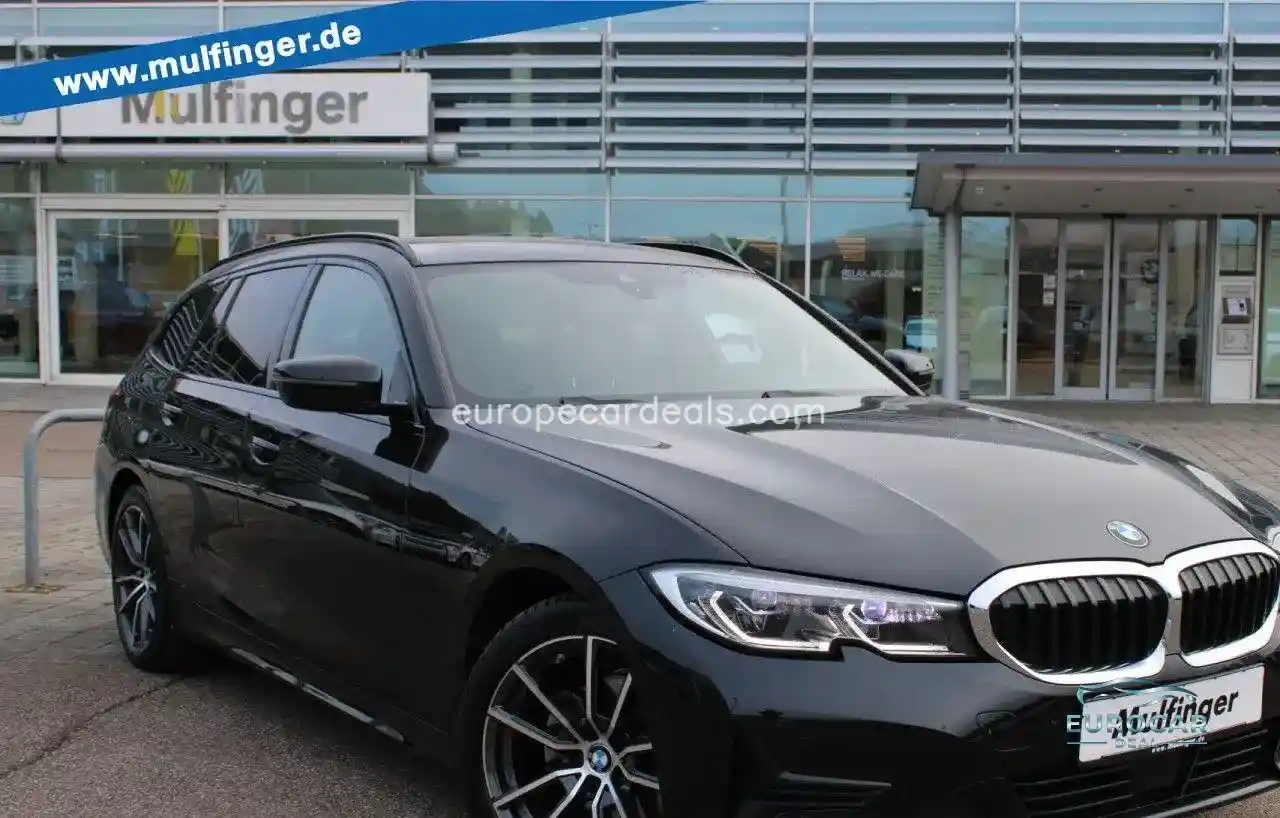 BMW 320