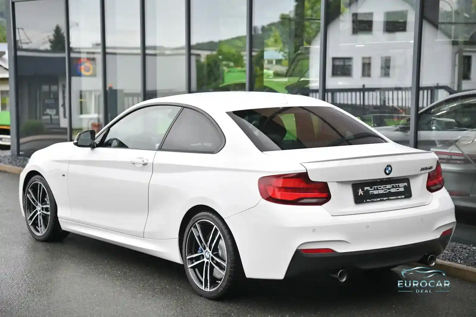 BMW M240i
