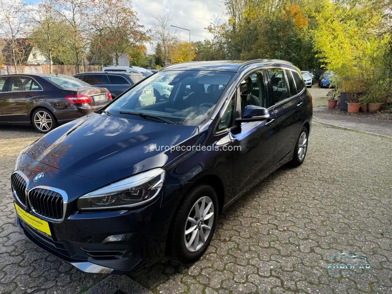 BMW 216