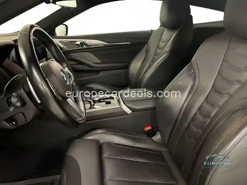 BMW 840