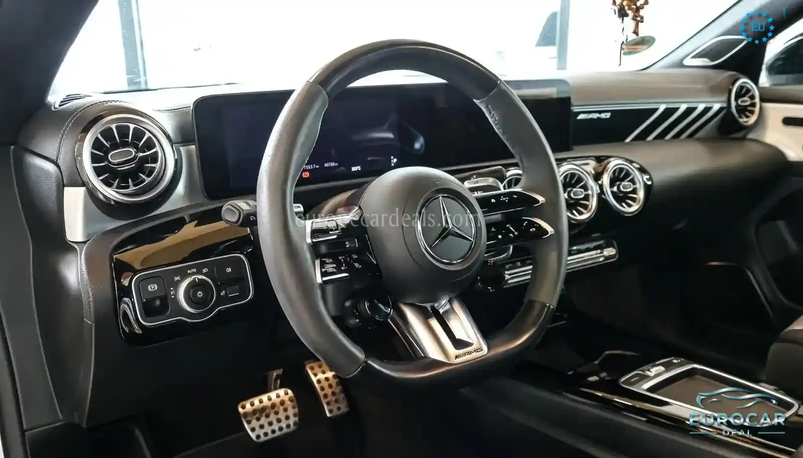 Mercedes-Benz CLA 45 AMG Shooting Brake