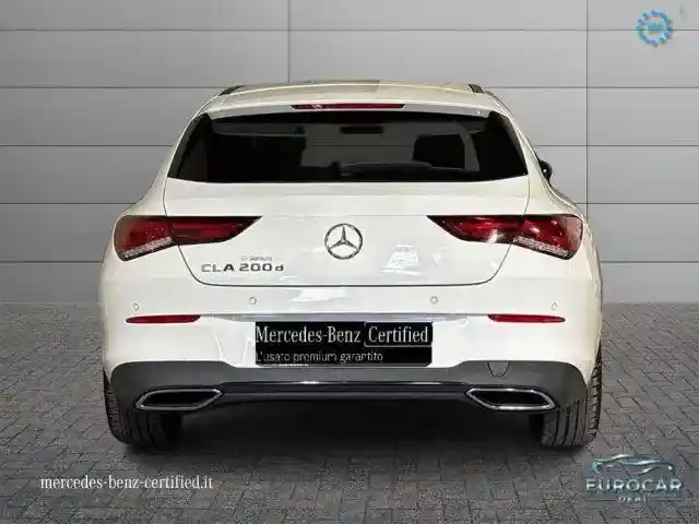 Mercedes-Benz CLA 200 Shooting Brake