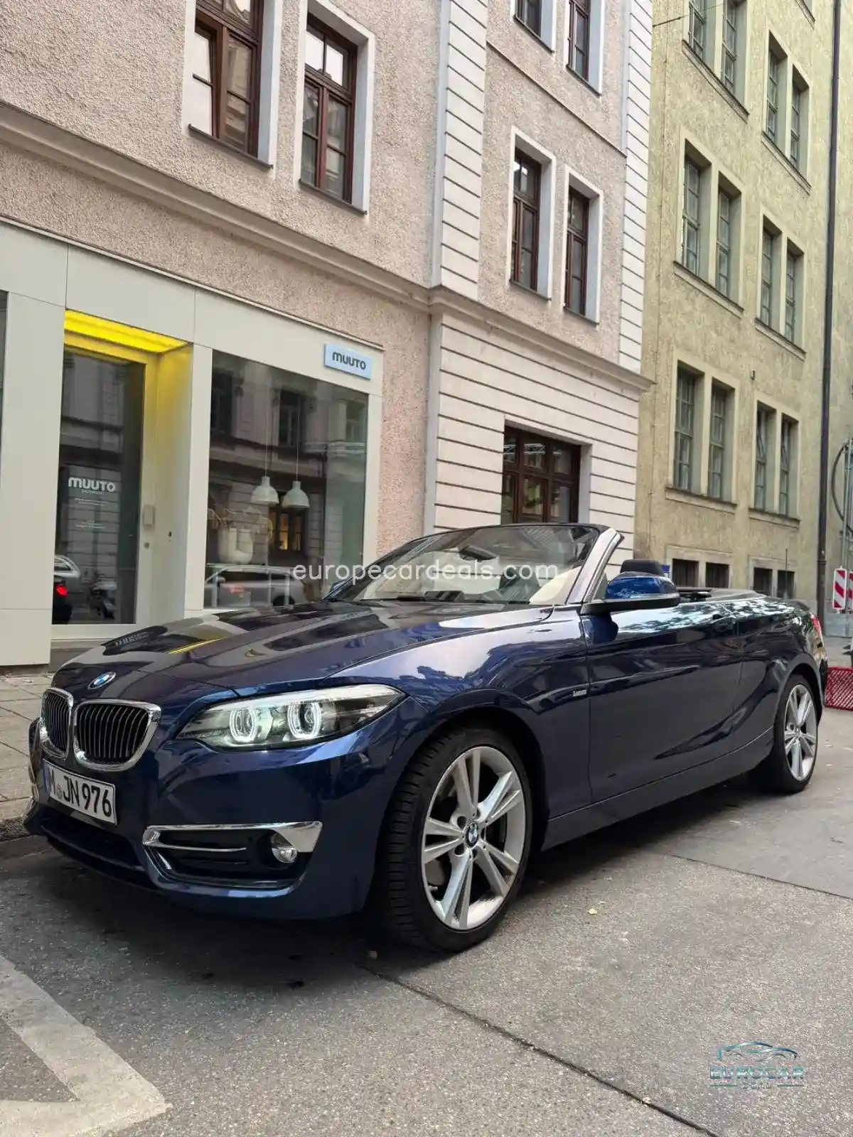 BMW 220