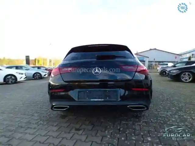 Mercedes-Benz CLA 200 Shooting Brake