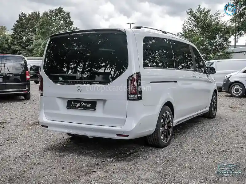 Mercedes-Benz V 250