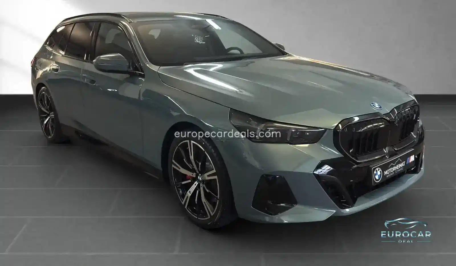 BMW i5