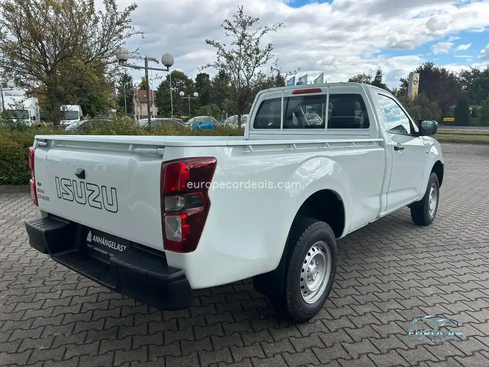 SingleCab L 4×4 *AHK* / *Laderaumwanne*