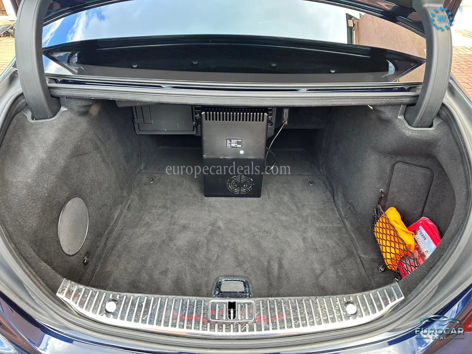 Mercedes-Benz S 560