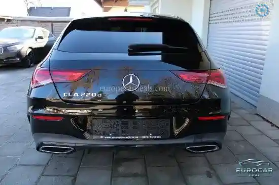 Mercedes-Benz CLA 220