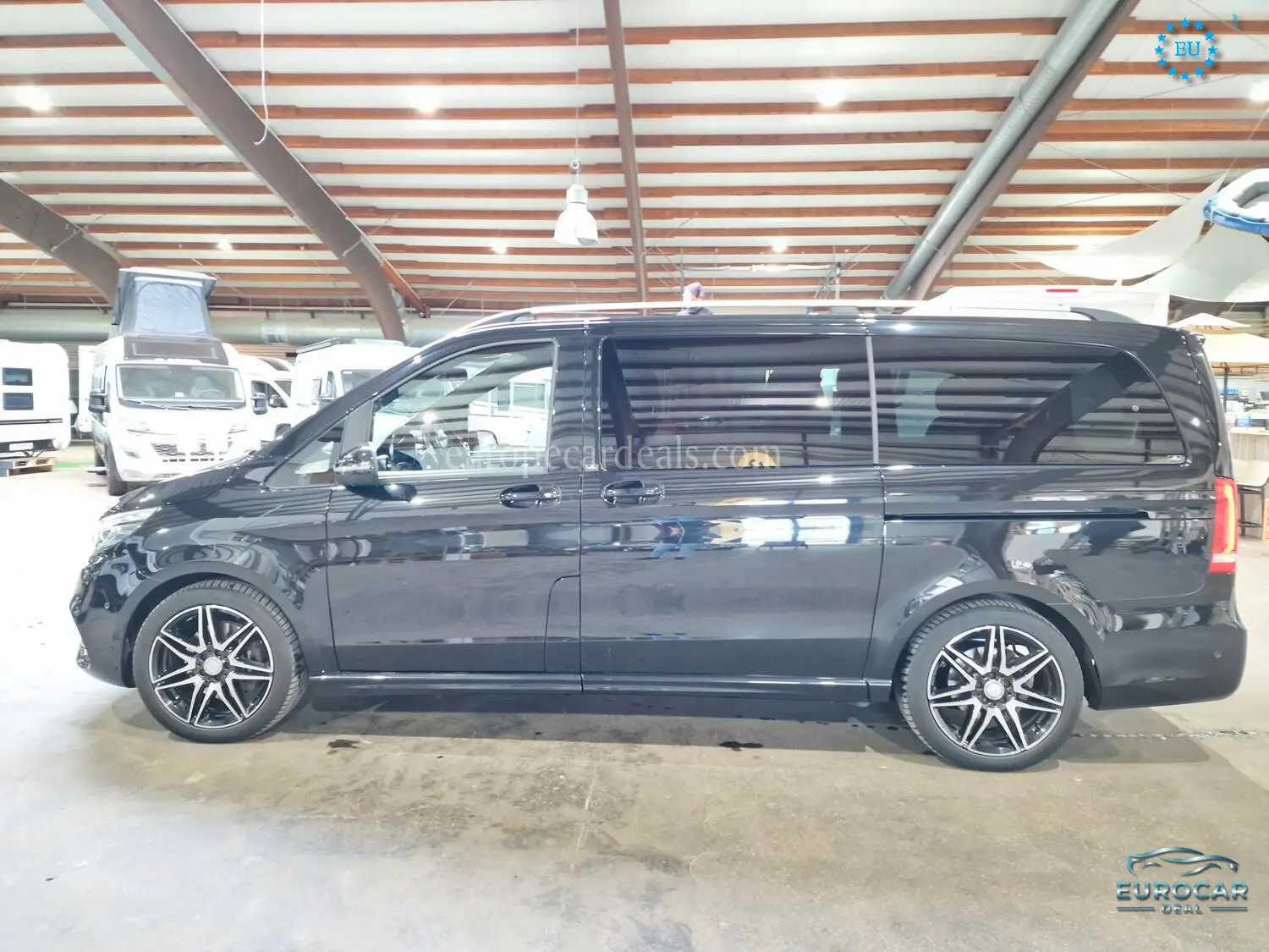 Mercedes-Benz V 220