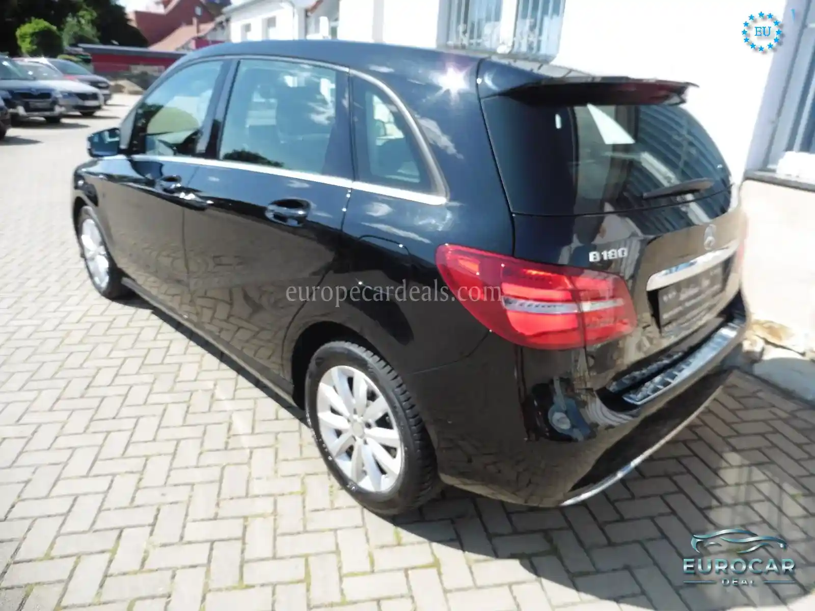 Mercedes-Benz B 180