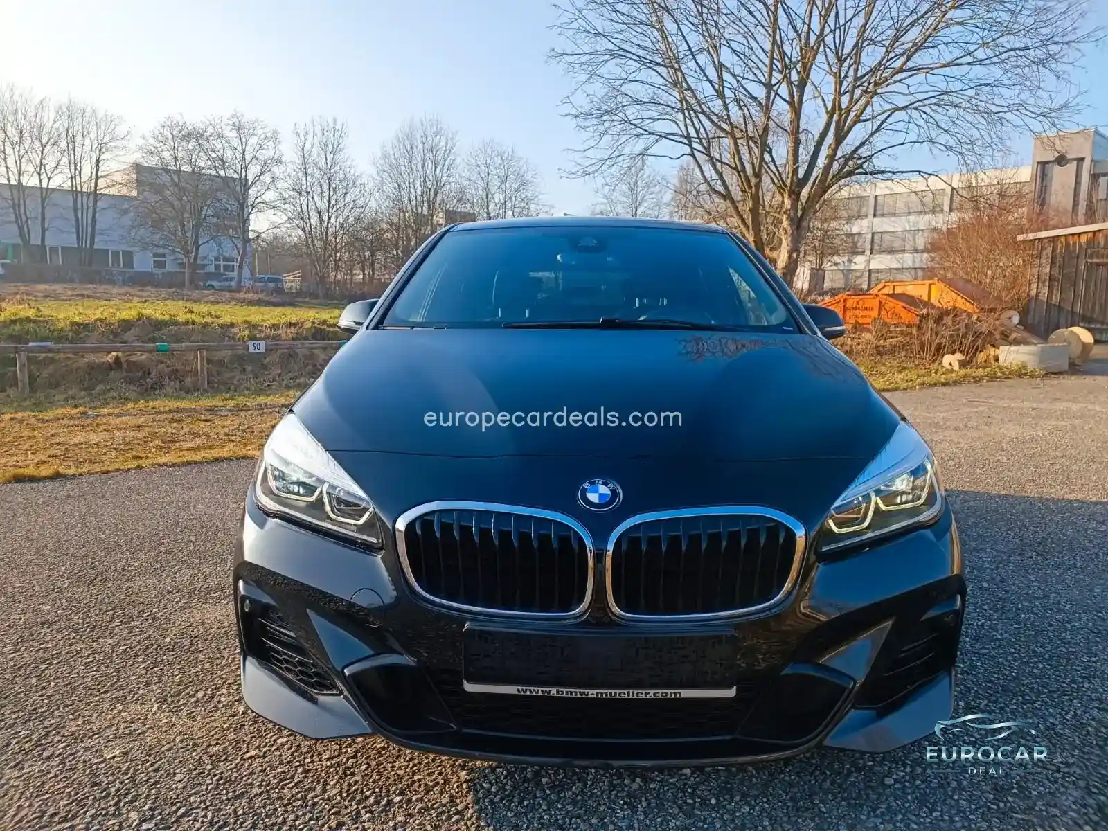 BMW 225