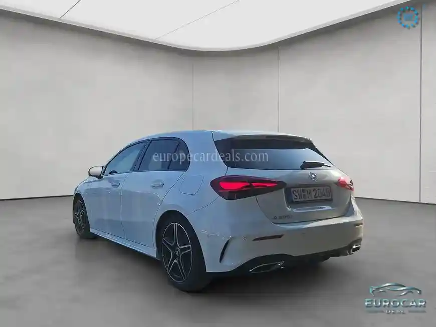 Mercedes-Benz A 200