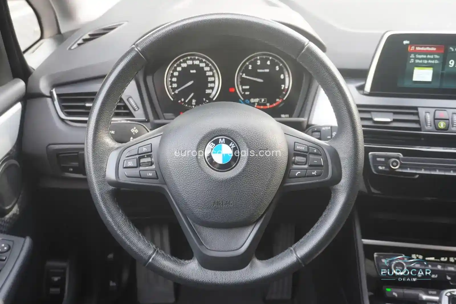 BMW 218