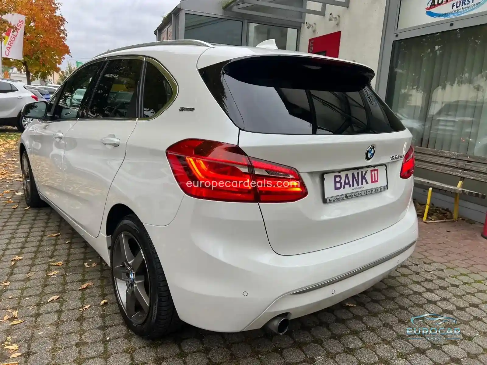BMW 225