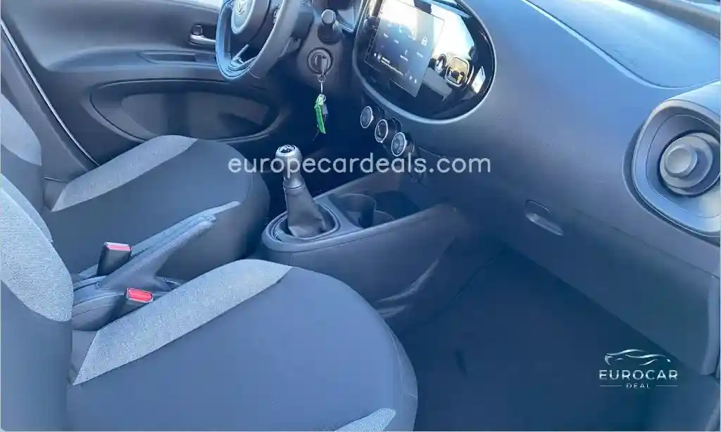Toyota Aygo (X)