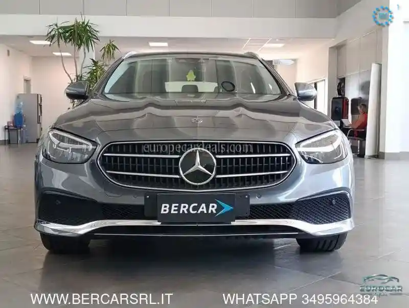 Mercedes-Benz E 300