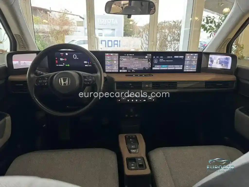 Honda e