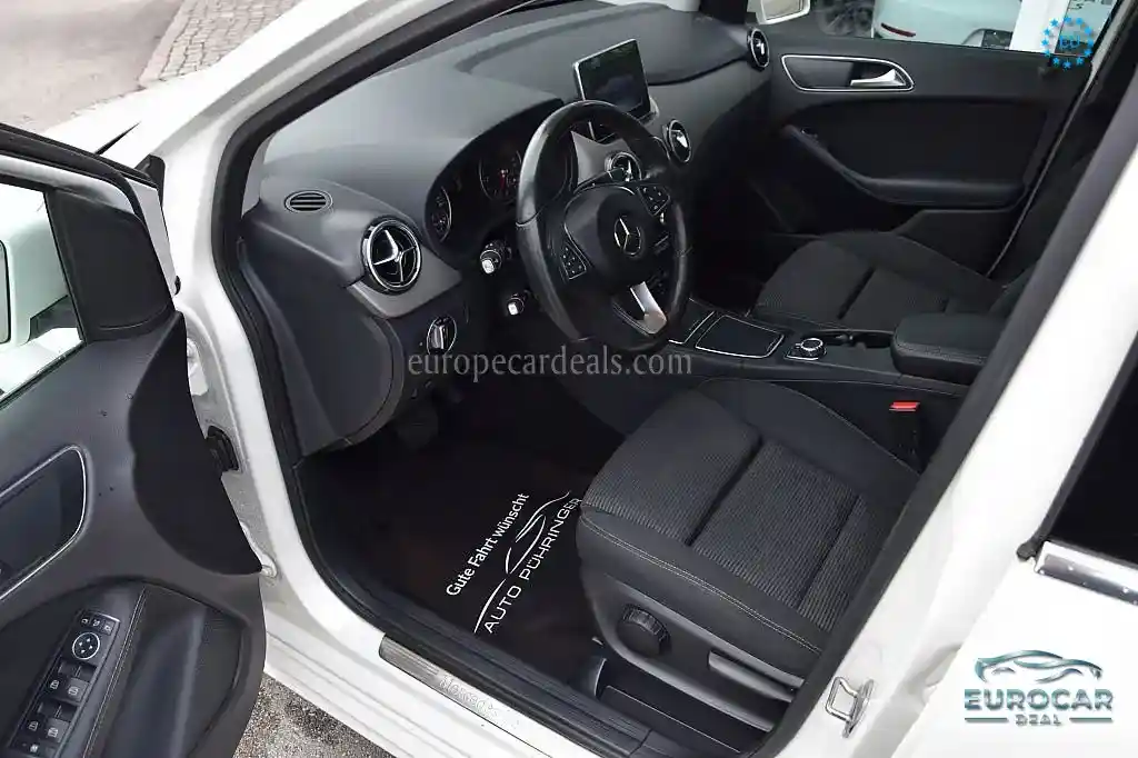 Mercedes-Benz B 200