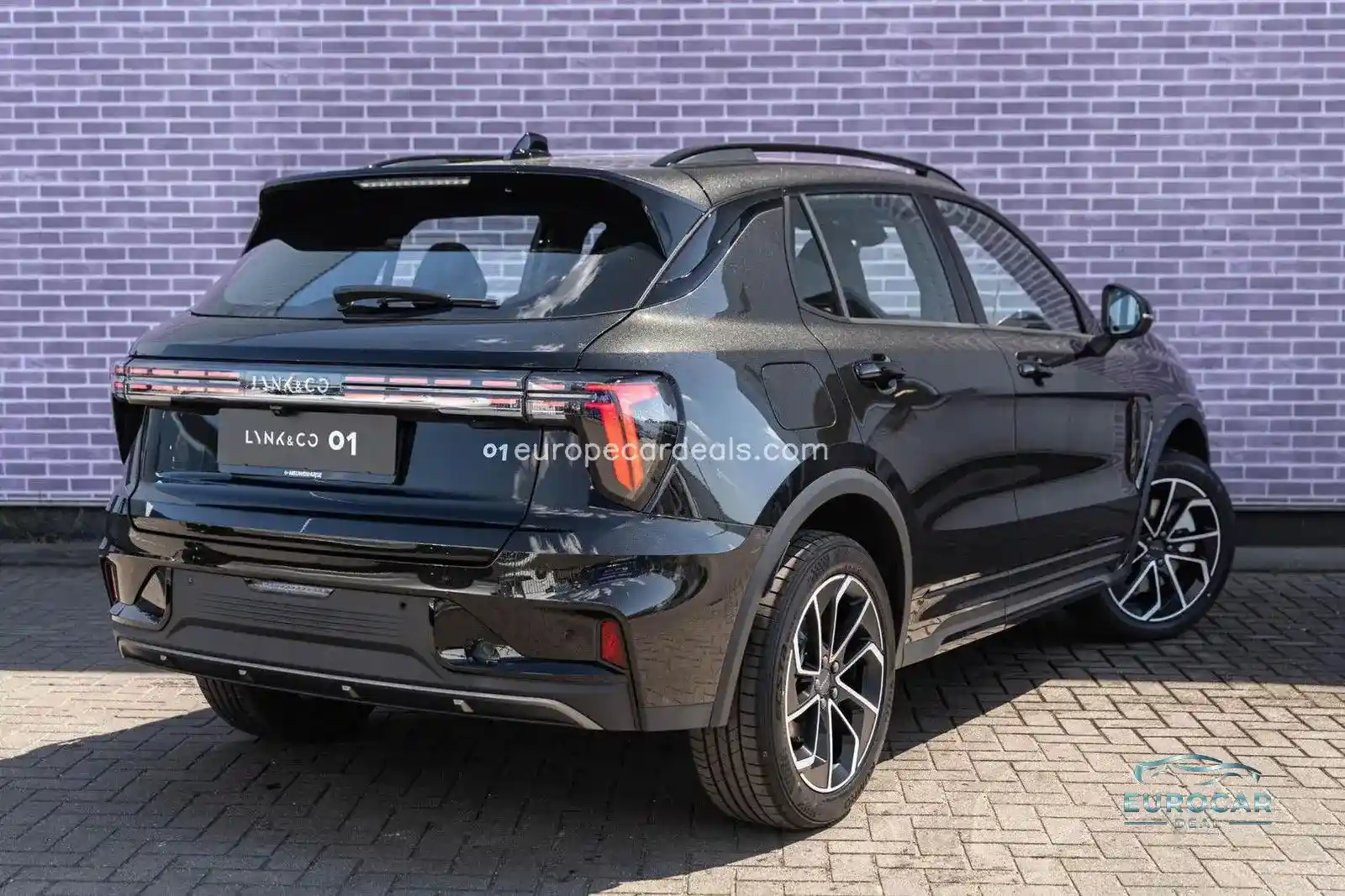 Lynk&Co 01