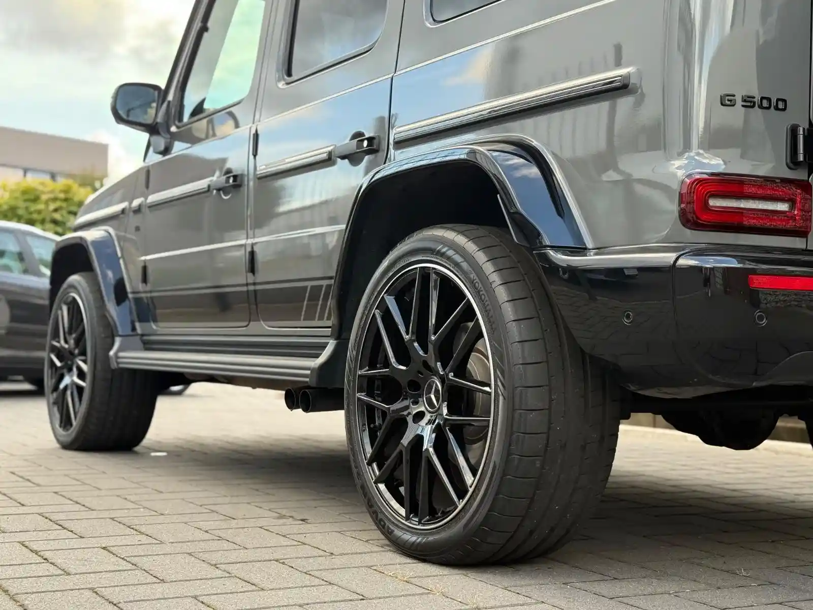 Mercedes-Benz G 500