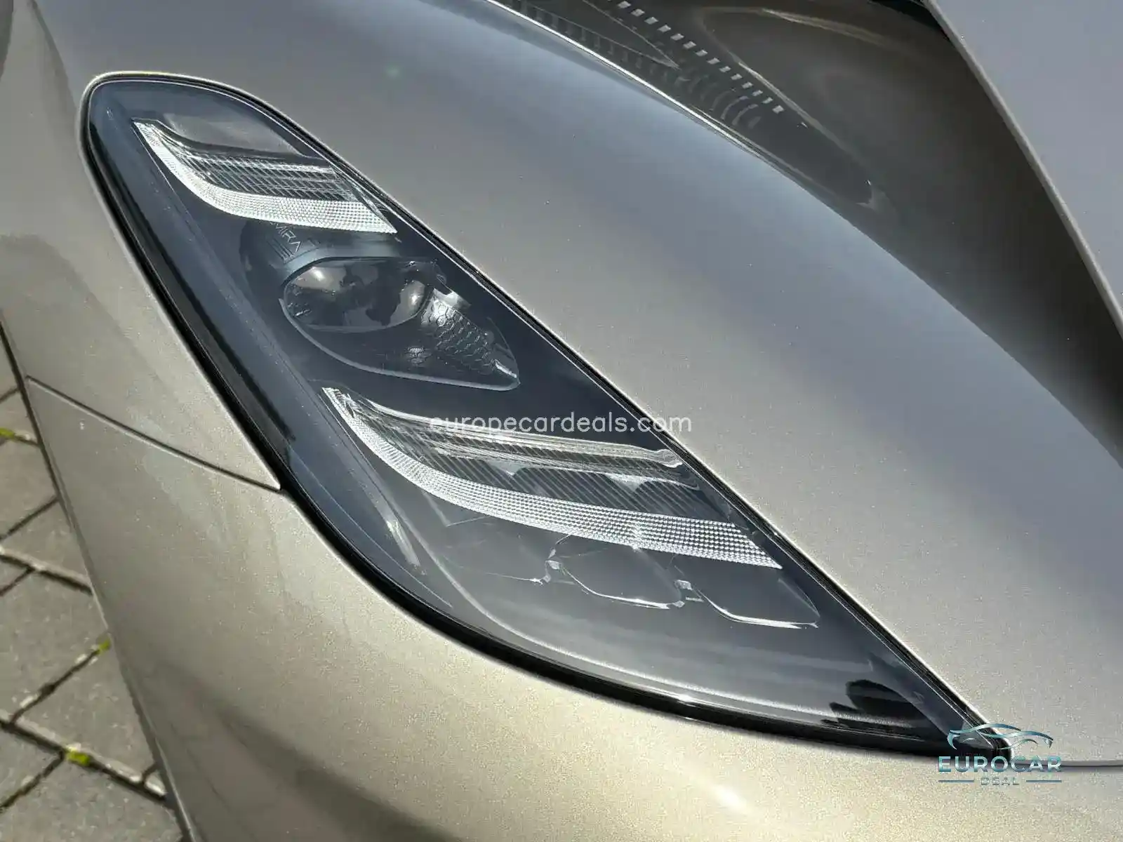 Lotus Emira