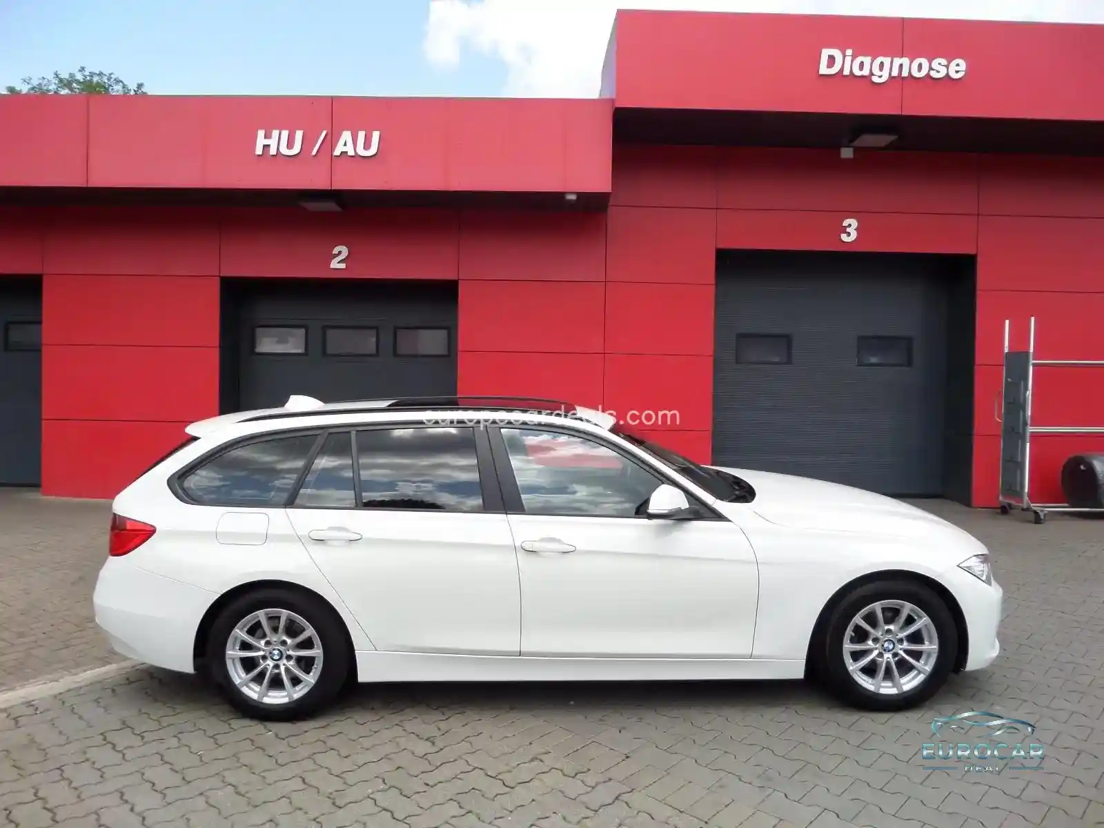 BMW 320