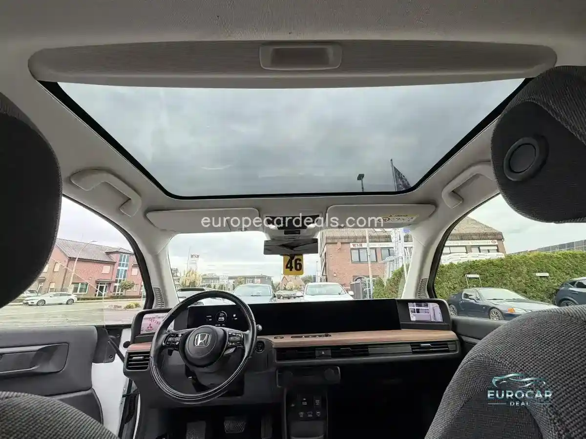 Honda e