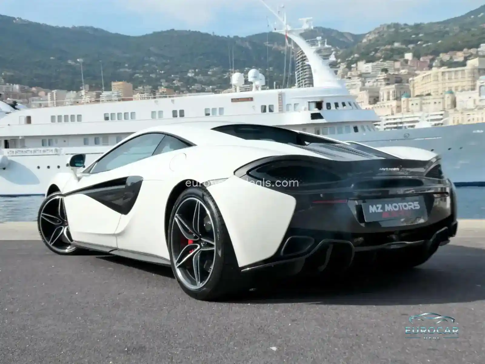 McLaren 570S