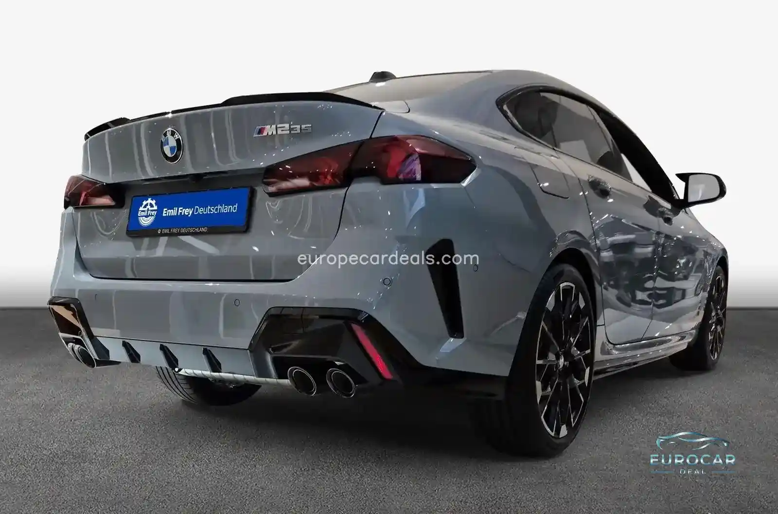 BMW M235