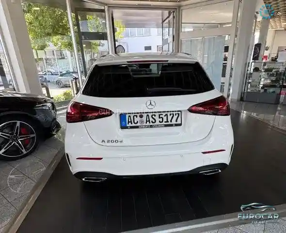 Mercedes-Benz A 200