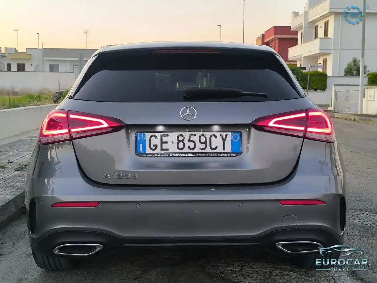 Mercedes-Benz A 180