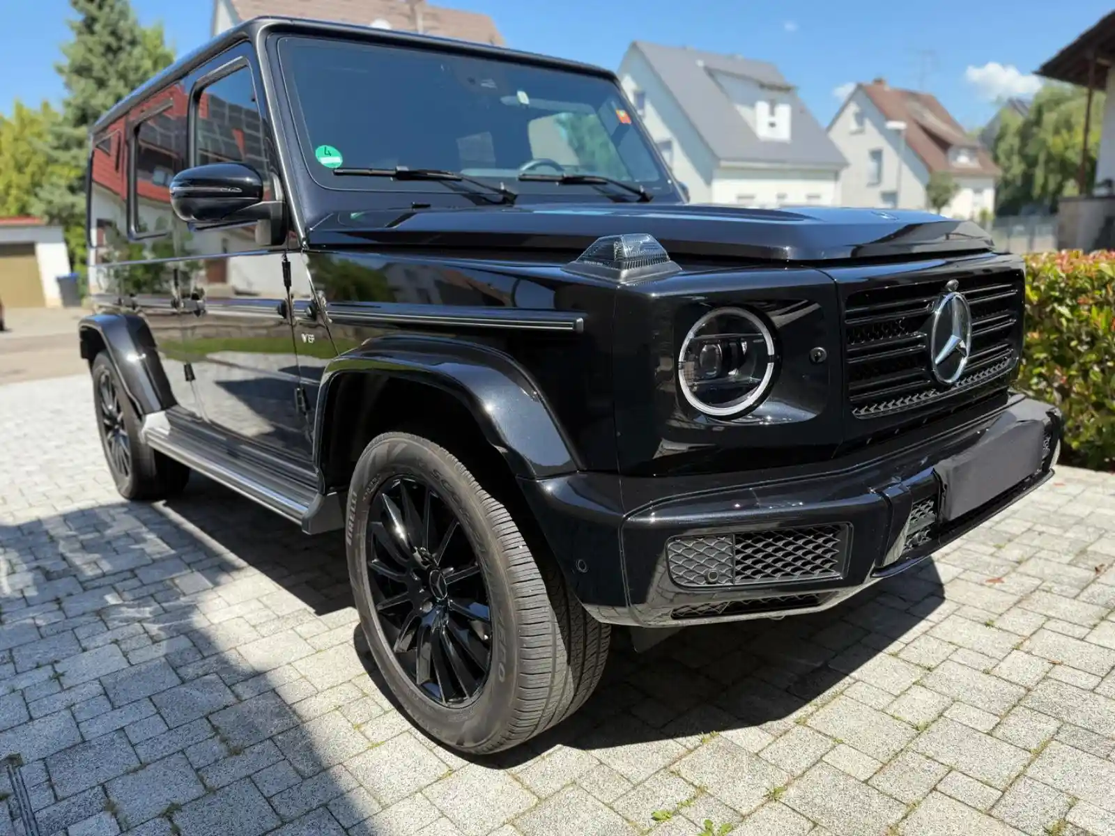 Mercedes-Benz G 500
