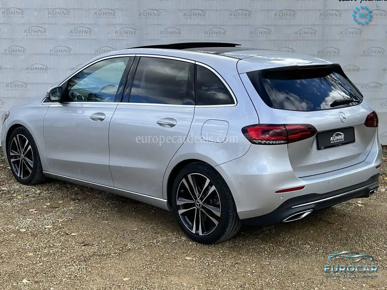 Mercedes-Benz B 220