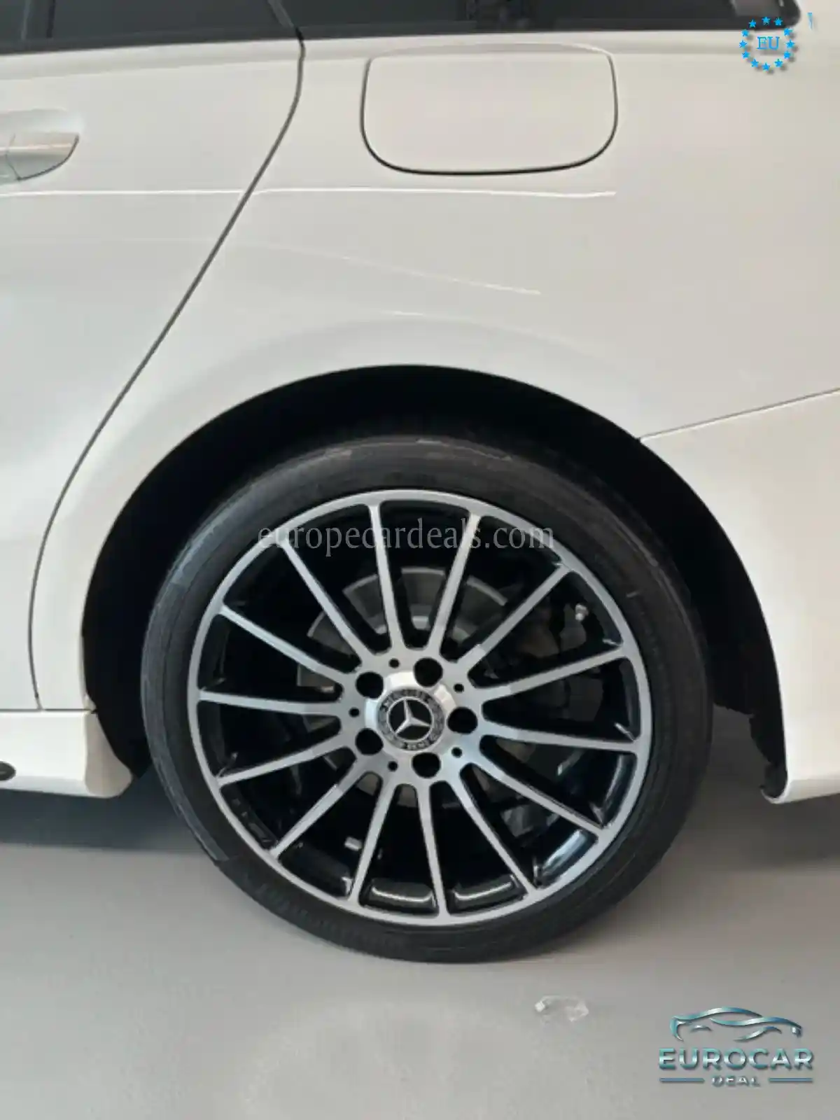 Mercedes-Benz CLA 220