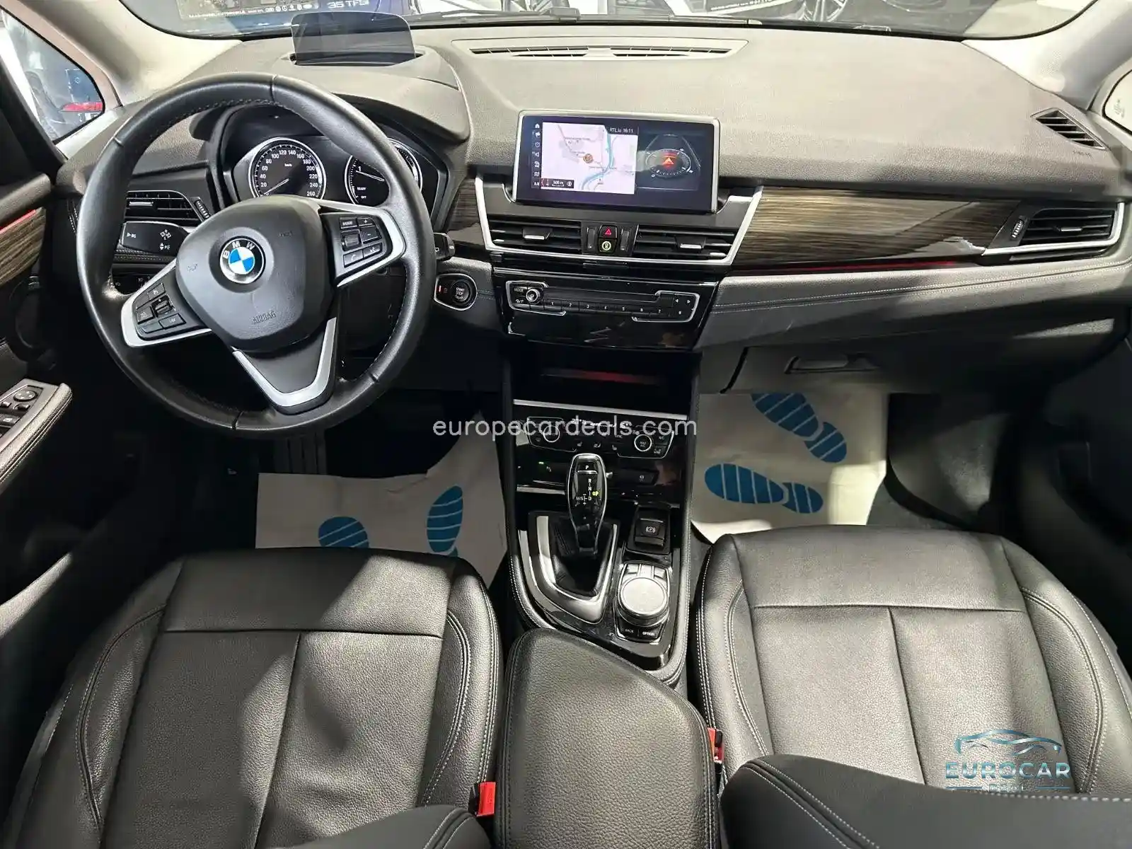 BMW 218