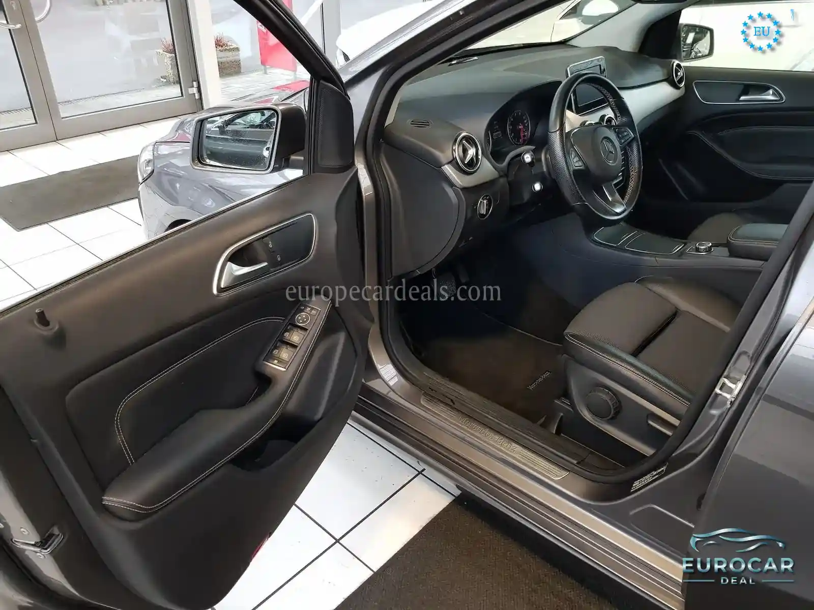 Mercedes-Benz B 220