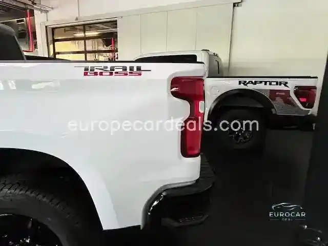 Chevrolet Silverado