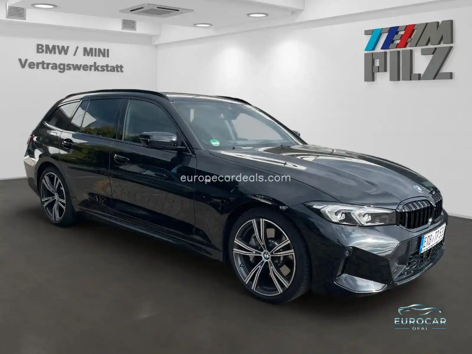 BMW 330