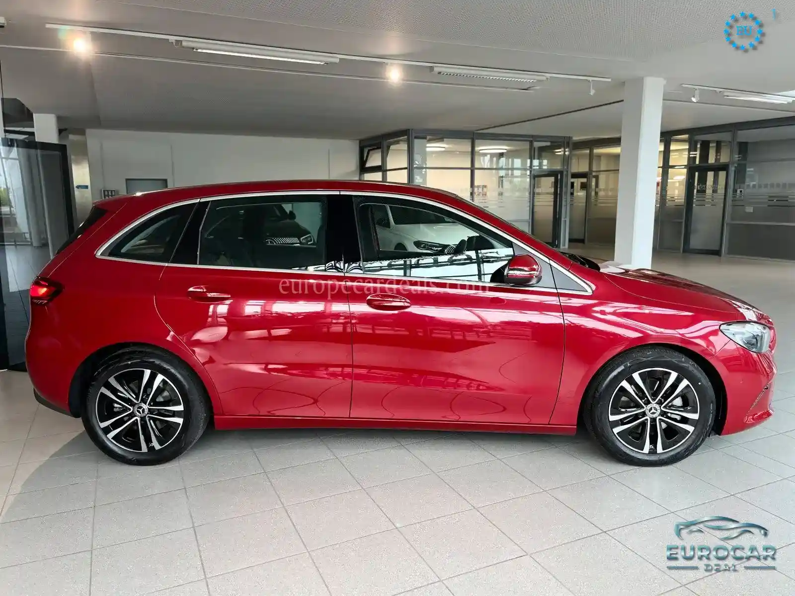 Mercedes-Benz B 200