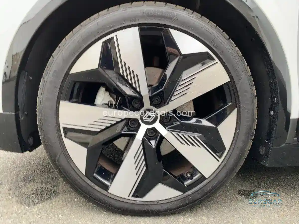 Renault Megane E-TECH