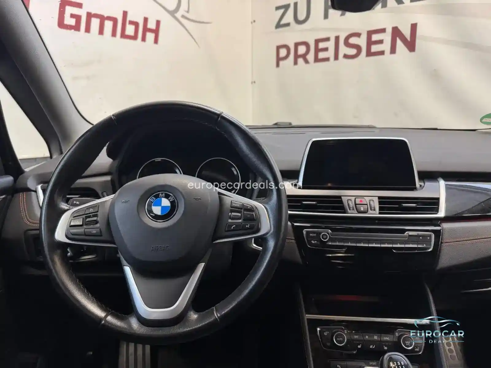 BMW 216