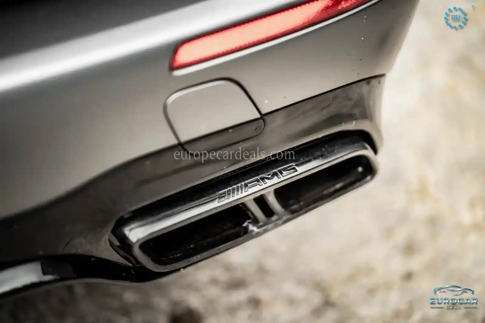 Mercedes-Benz E 63 AMG