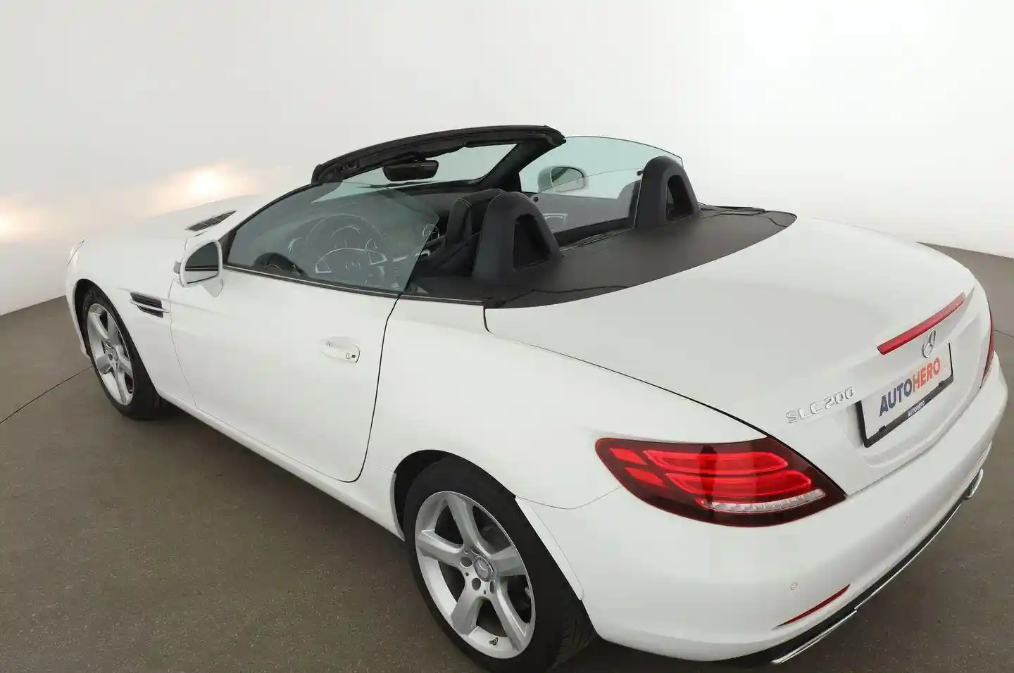 Mercedes-Benz SLC 200