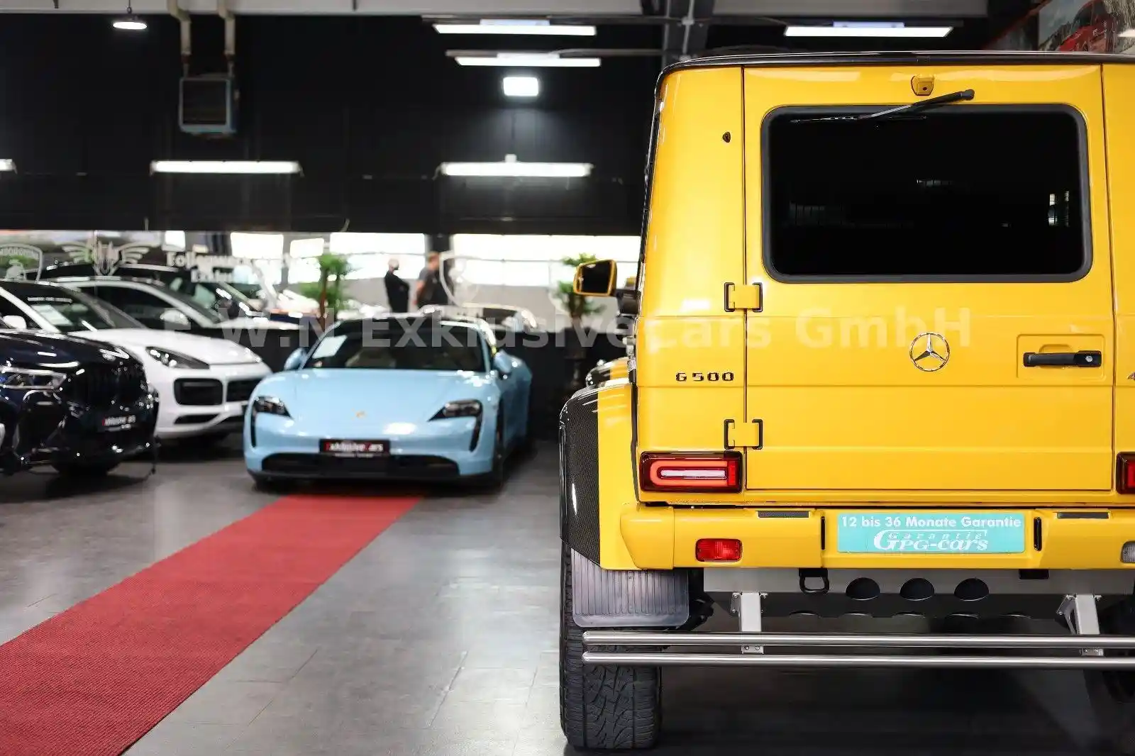 Mercedes-Benz G 500