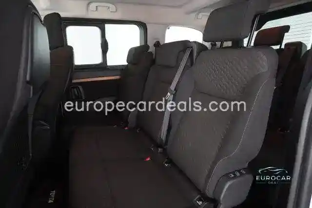Toyota Proace (Verso)