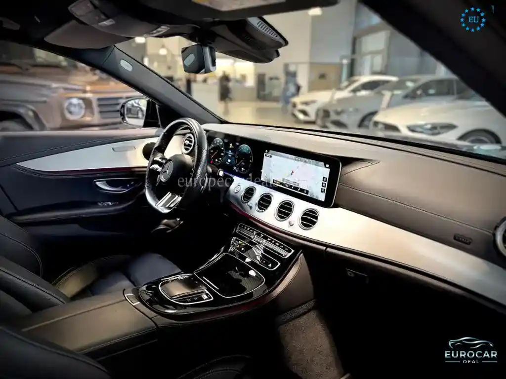 Mercedes-Benz E 300