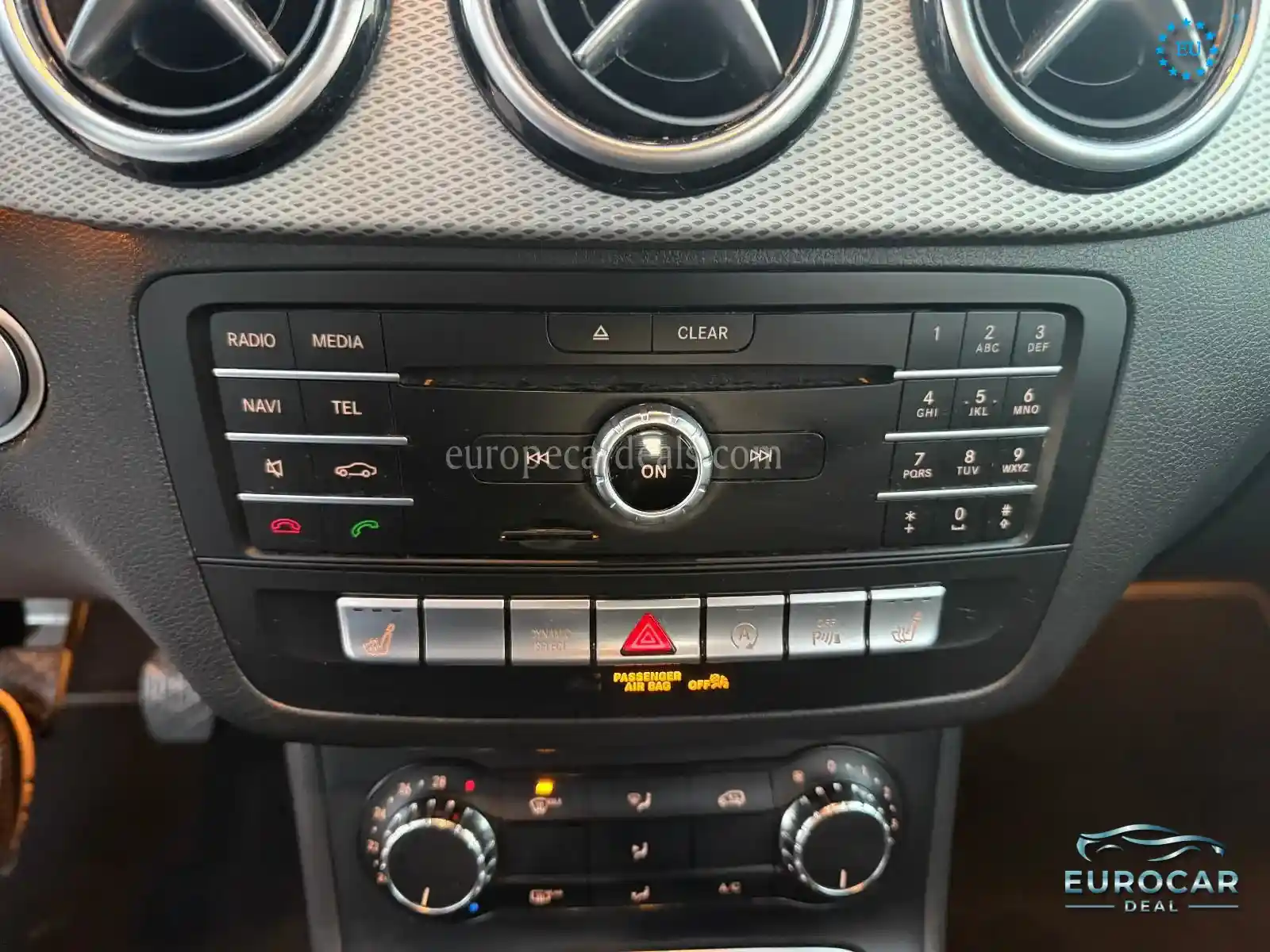Mercedes-Benz B 200