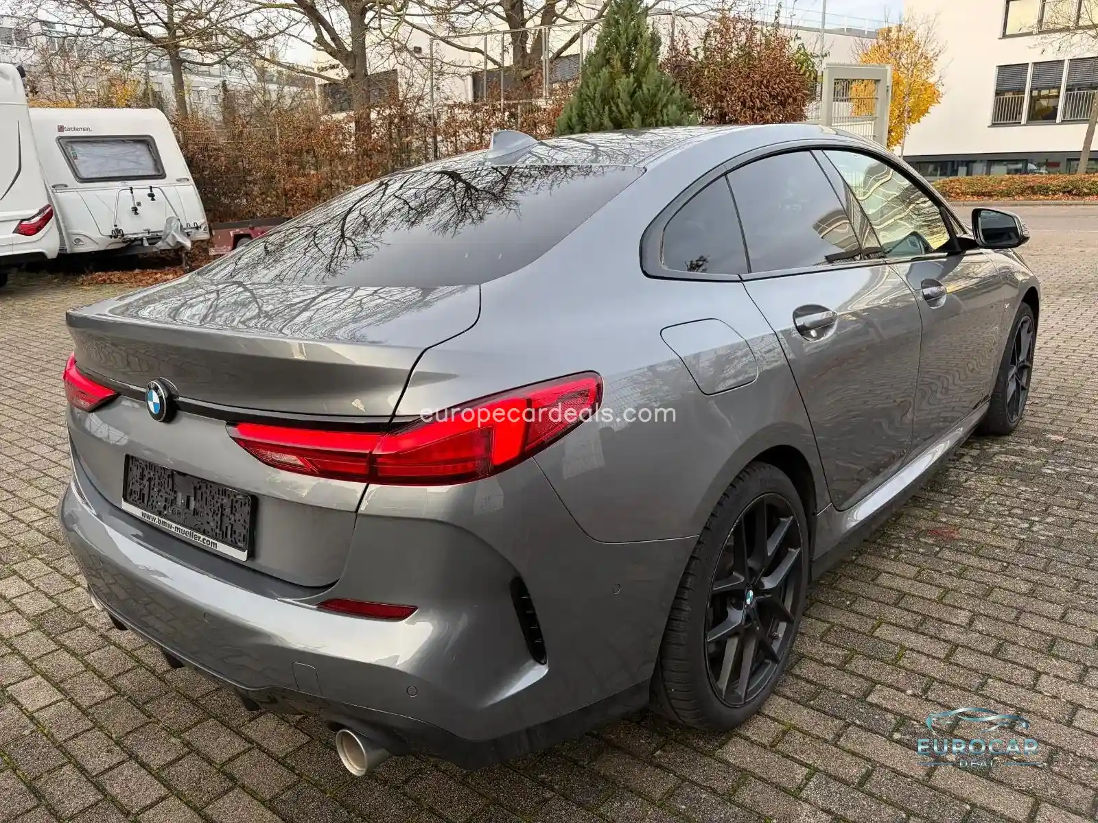 BMW 220