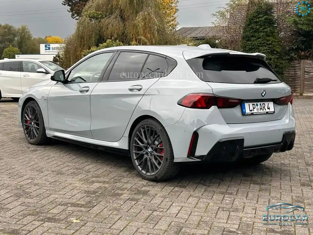 BMW 123